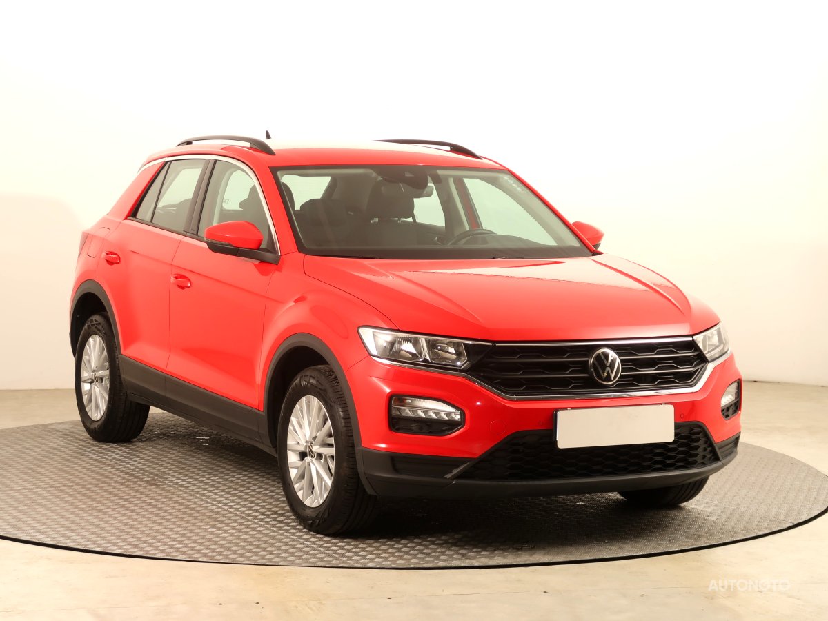 Volkswagen T-Roc, 2021 - celkový pohled