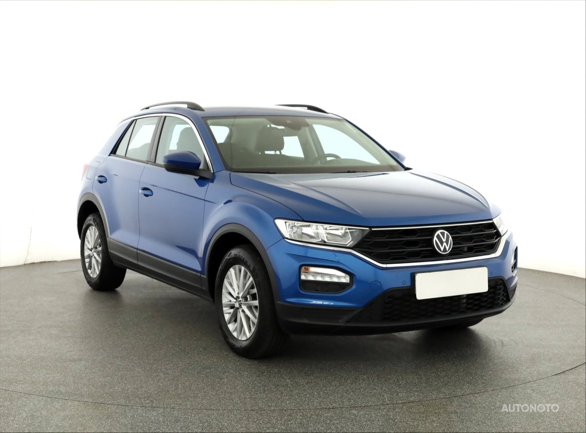 Volkswagen T-Roc, 2021 - celkový pohled