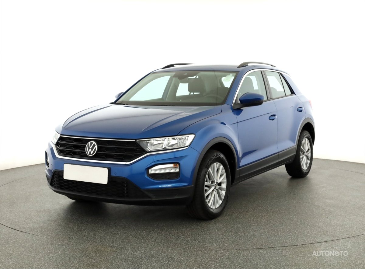 Volkswagen T-Roc, 2021 - pohled č. 3