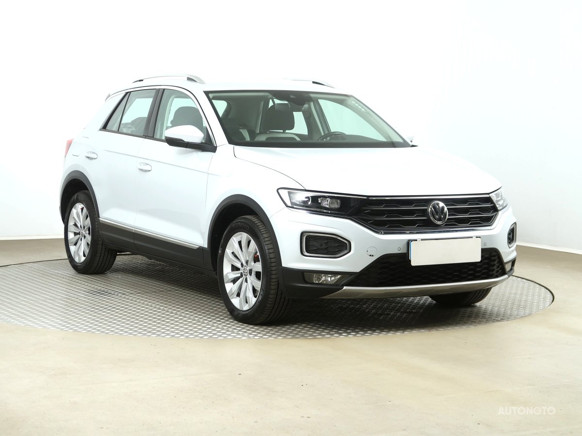 Volkswagen T-Roc, 2017 - celkový pohled