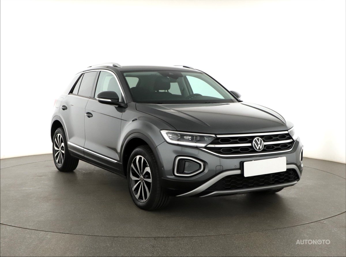 Volkswagen T-Roc, 2023 - celkový pohled