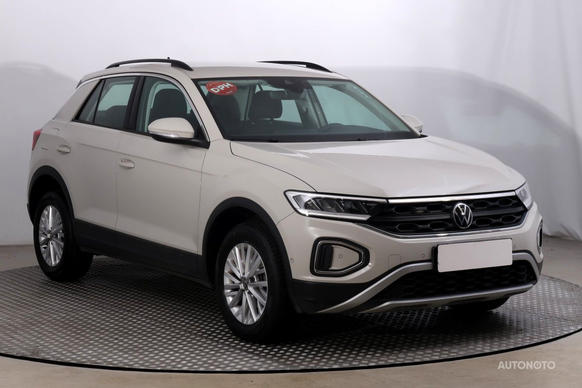 Volkswagen T-Roc, 2023 - celkový pohled