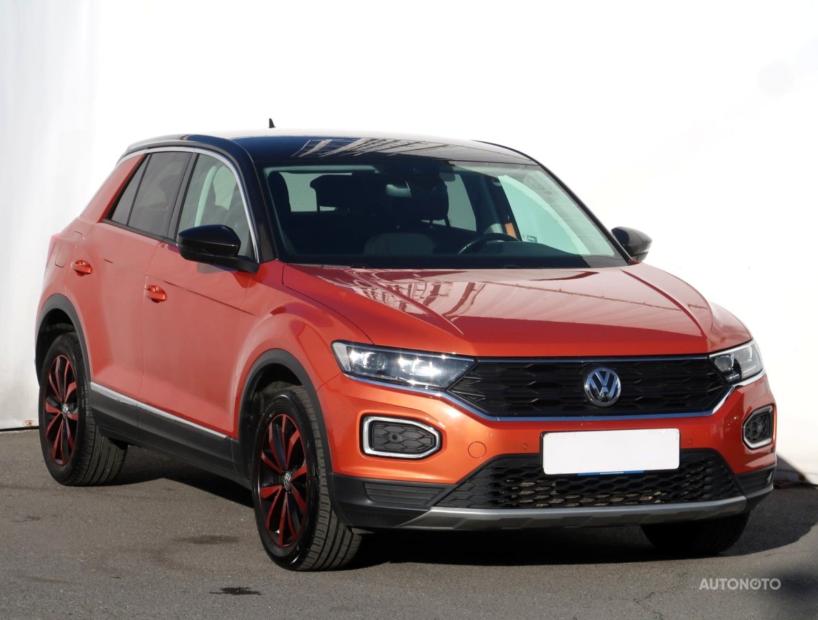 Volkswagen T-Roc, 2018 - celkový pohled