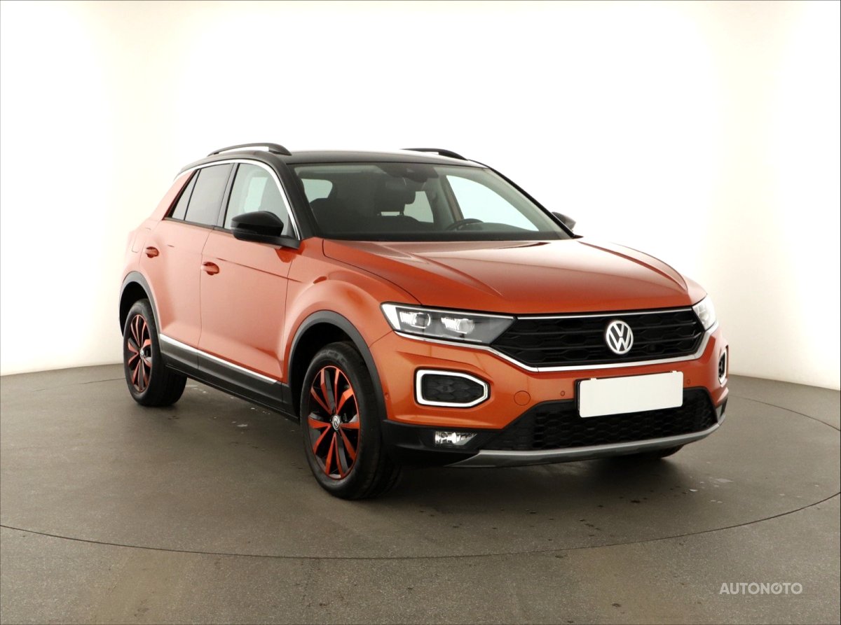 Volkswagen T-Roc, 2018 - celkový pohled