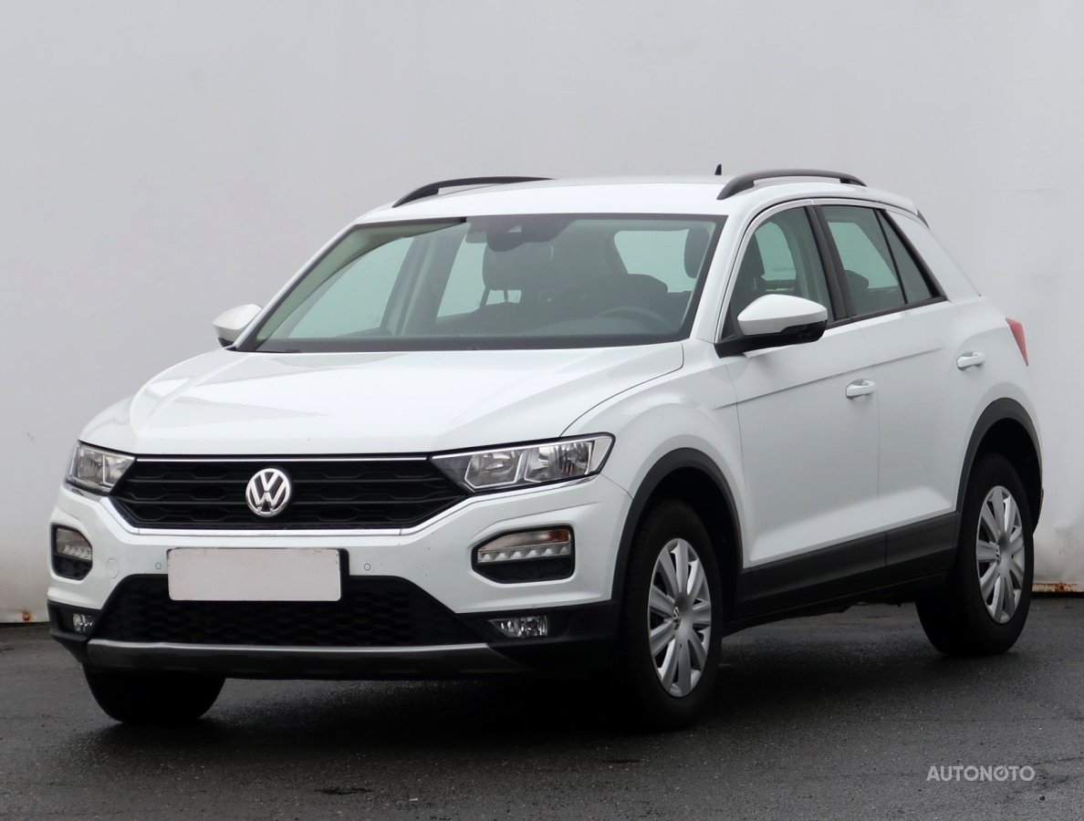 Volkswagen T-Roc, 2019 - pohled č. 3