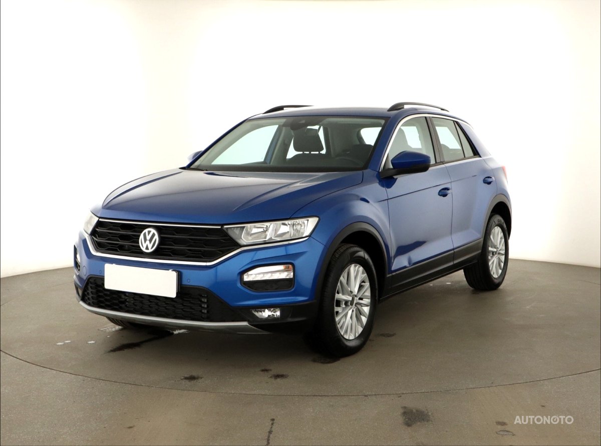 Volkswagen T-Roc, 2019 - pohled č. 3