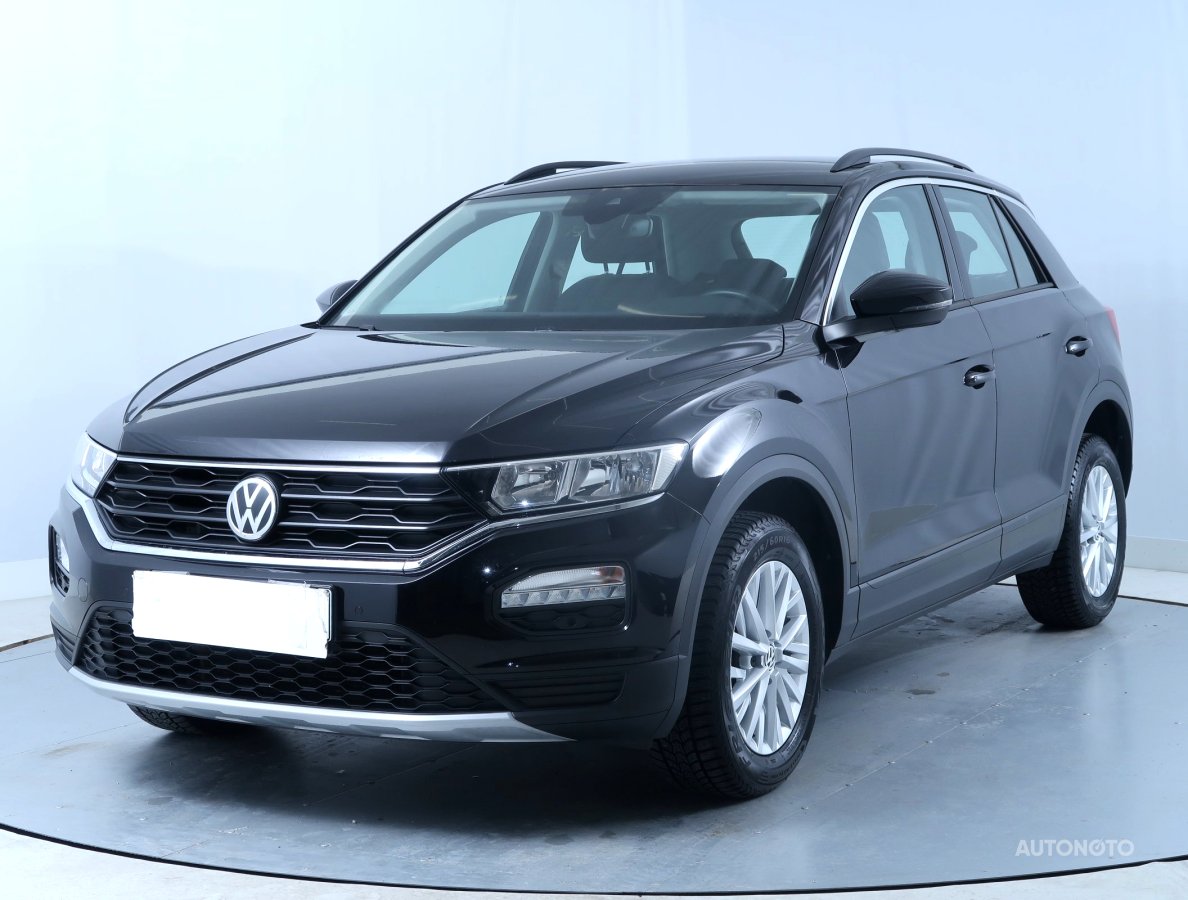 Volkswagen T-Roc, 2019 - pohled č. 3