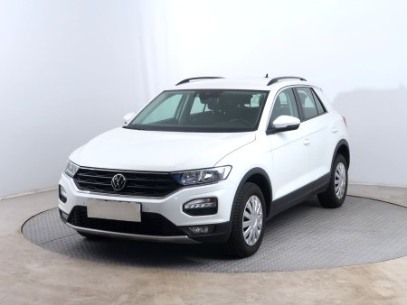 Volkswagen T-Roc, 2021 - pohled č. 3