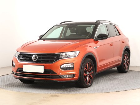 Volkswagen T-Roc, 2019 - pohled č. 3