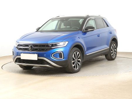 Volkswagen T-Roc, 2022 - pohled č. 3
