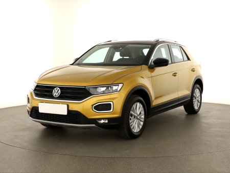 Volkswagen T-Roc, 2021 - pohled č. 3