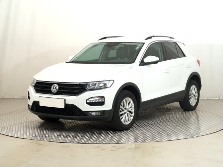 Volkswagen T-Roc, 2019 - pohled č. 3