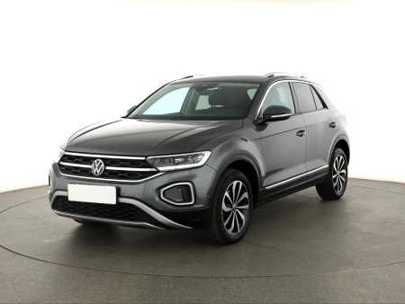 Volkswagen T-Roc, 2023 - pohled č. 3