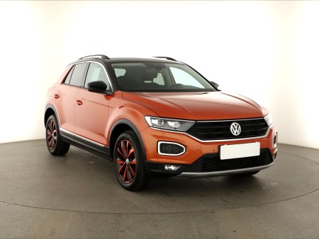 Volkswagen T-Roc 1.5 TSI,2018, NOVÉ V ČR,KLIMA,ADAPTIVNÍ TEMPOMAT