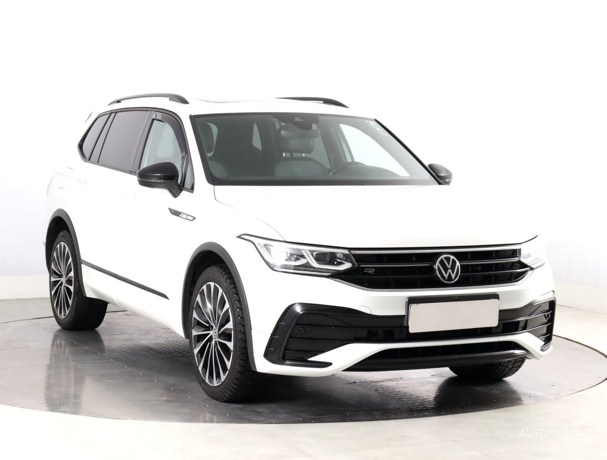 Volkswagen Tiguan Allspace, 2022 - celkový pohled