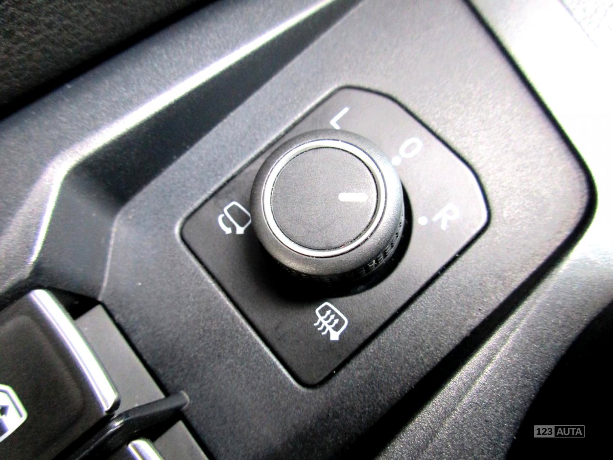 Volkswagen Tiguan, 2016 - pohled č. 14