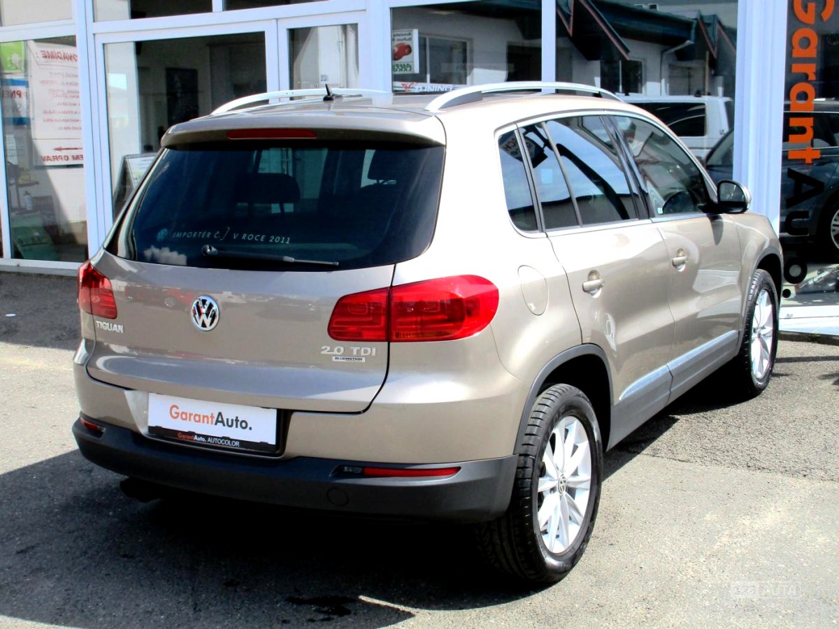 Volkswagen Tiguan, 2012 - pohled č. 4