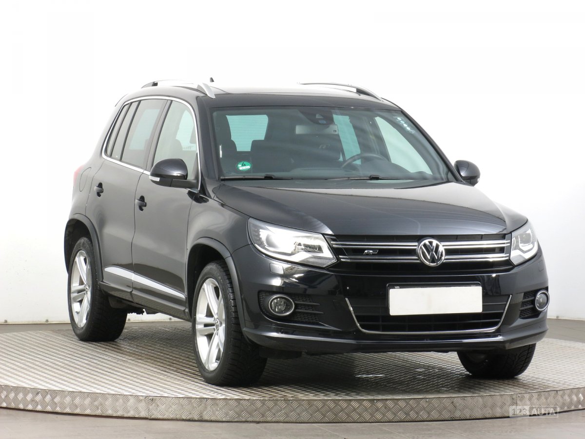 Volkswagen Tiguan, 2014 - celkový pohled