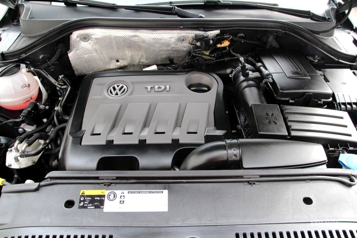 Volkswagen Tiguan, 2015 - pohled č. 9