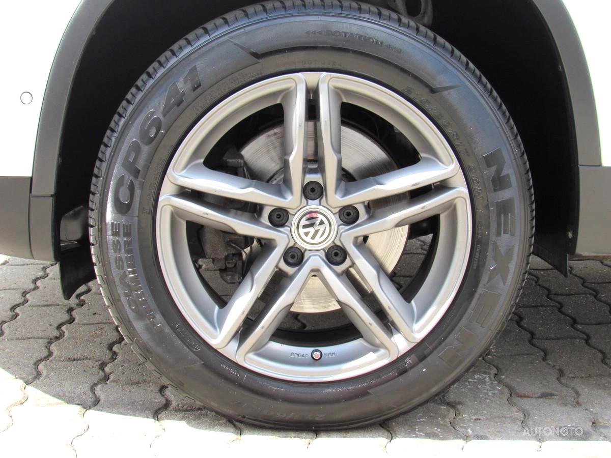 Volkswagen Tiguan, 2013 - pohled č. 11