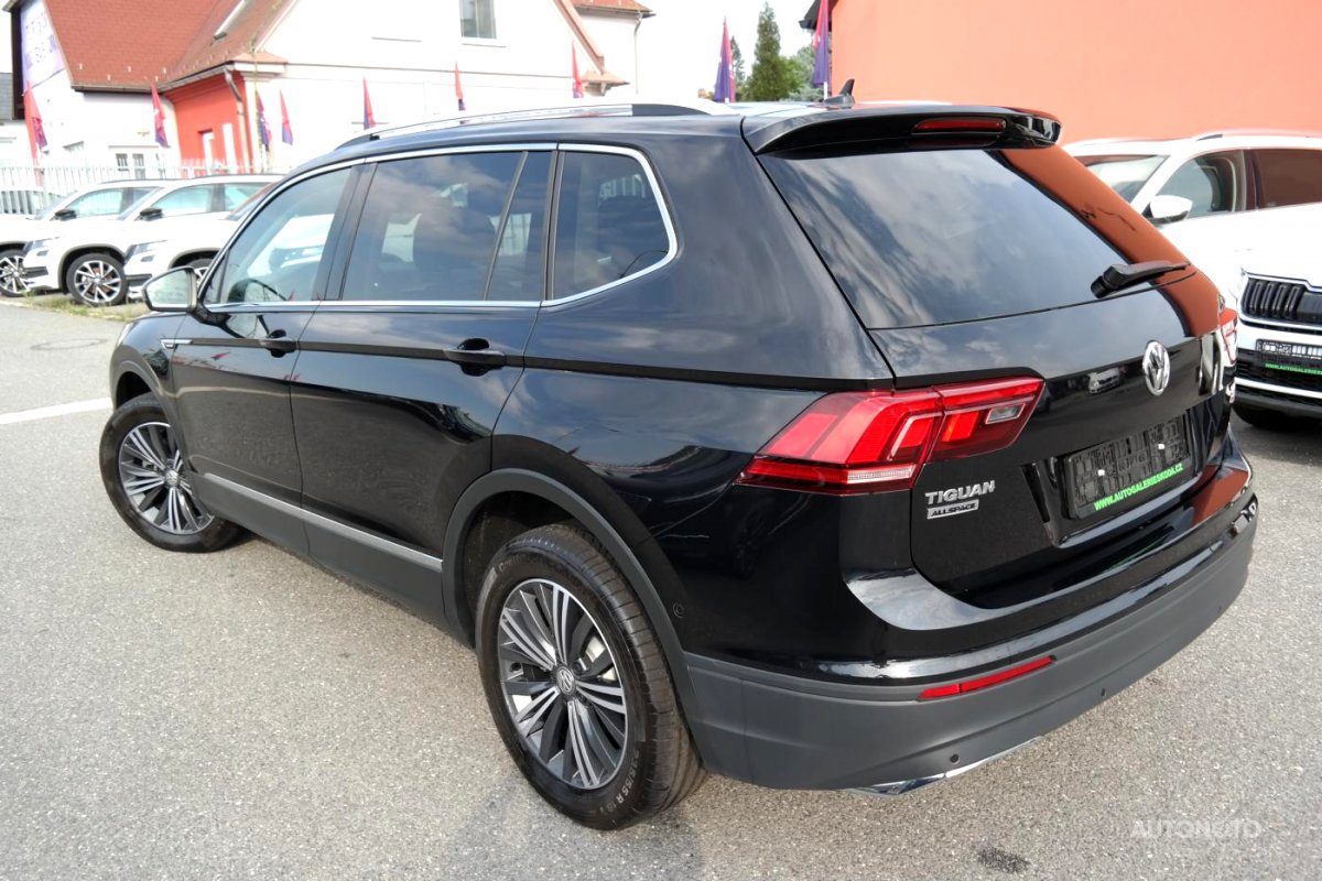 Volkswagen Tiguan, 2018 - pohled č. 4