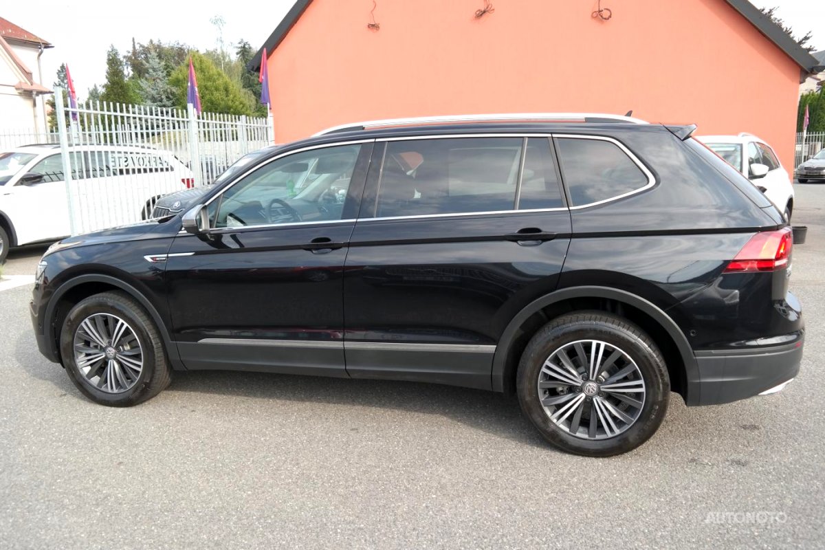 Volkswagen Tiguan, 2018 - pohled č. 5
