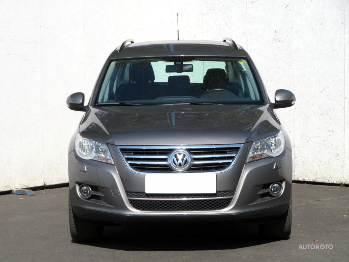 Volkswagen Tiguan, 2011 - pohled č. 2