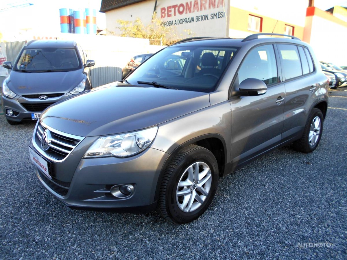 Volkswagen Tiguan, 2010 - celkový pohled