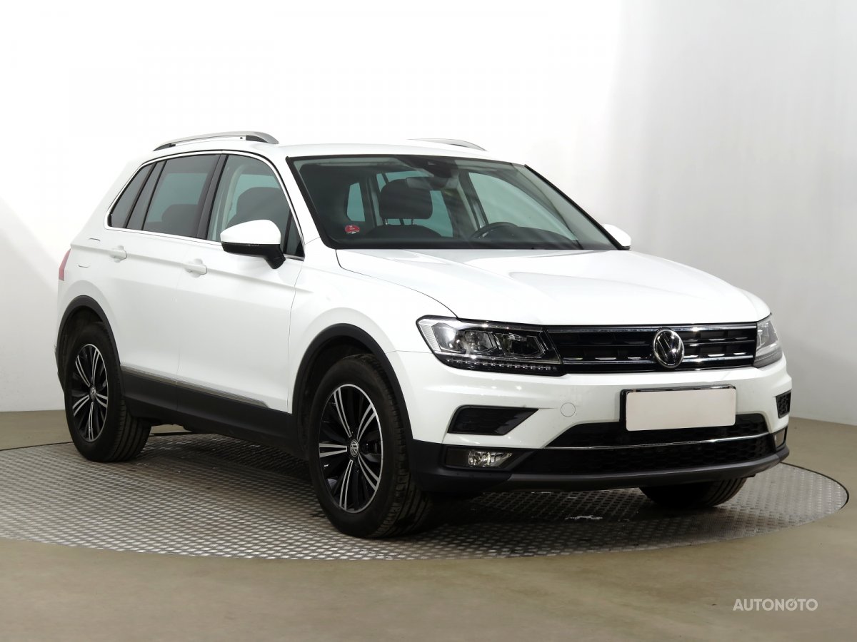 Volkswagen Tiguan, 2020 - celkový pohled