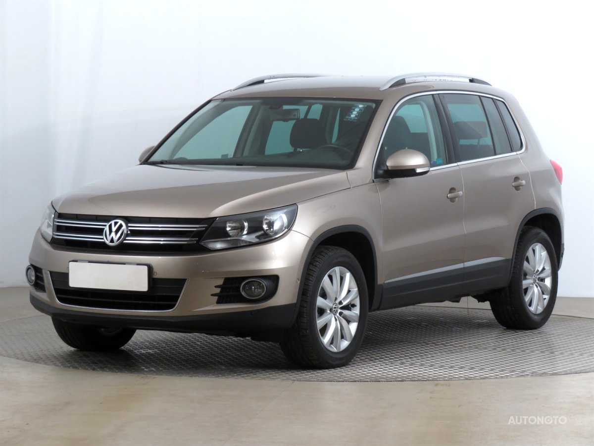 Volkswagen Tiguan, 2011 - pohled č. 3