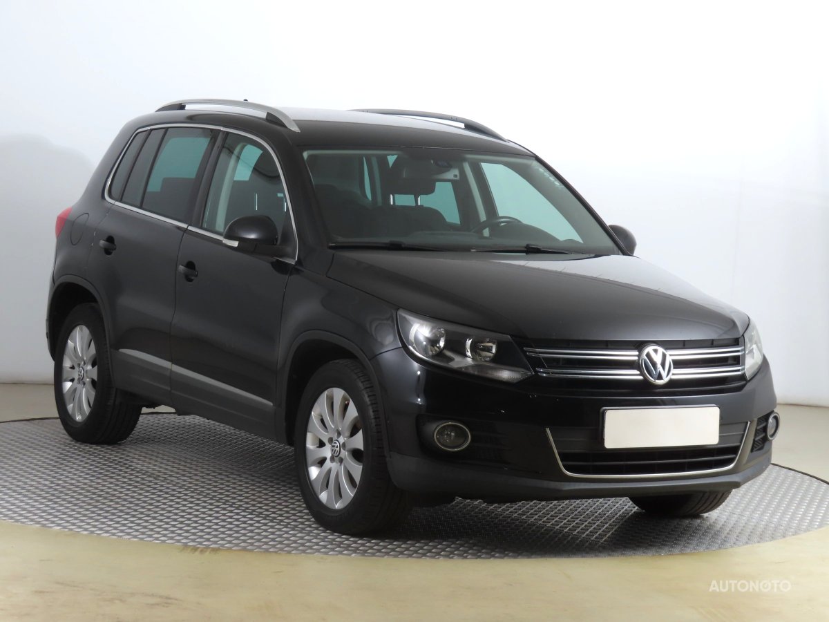 Volkswagen Tiguan, 2012 - celkový pohled
