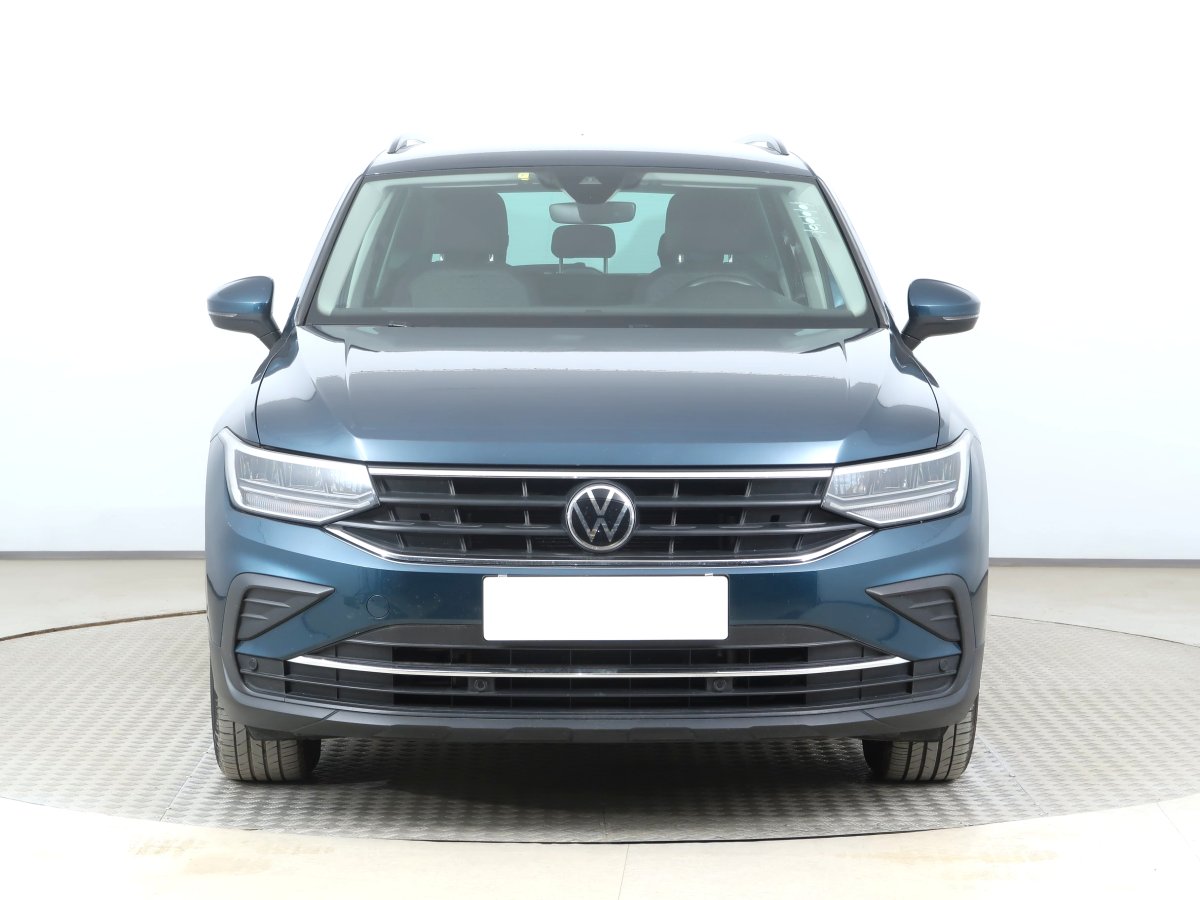 Volkswagen Tiguan, 2021 - pohled č. 2