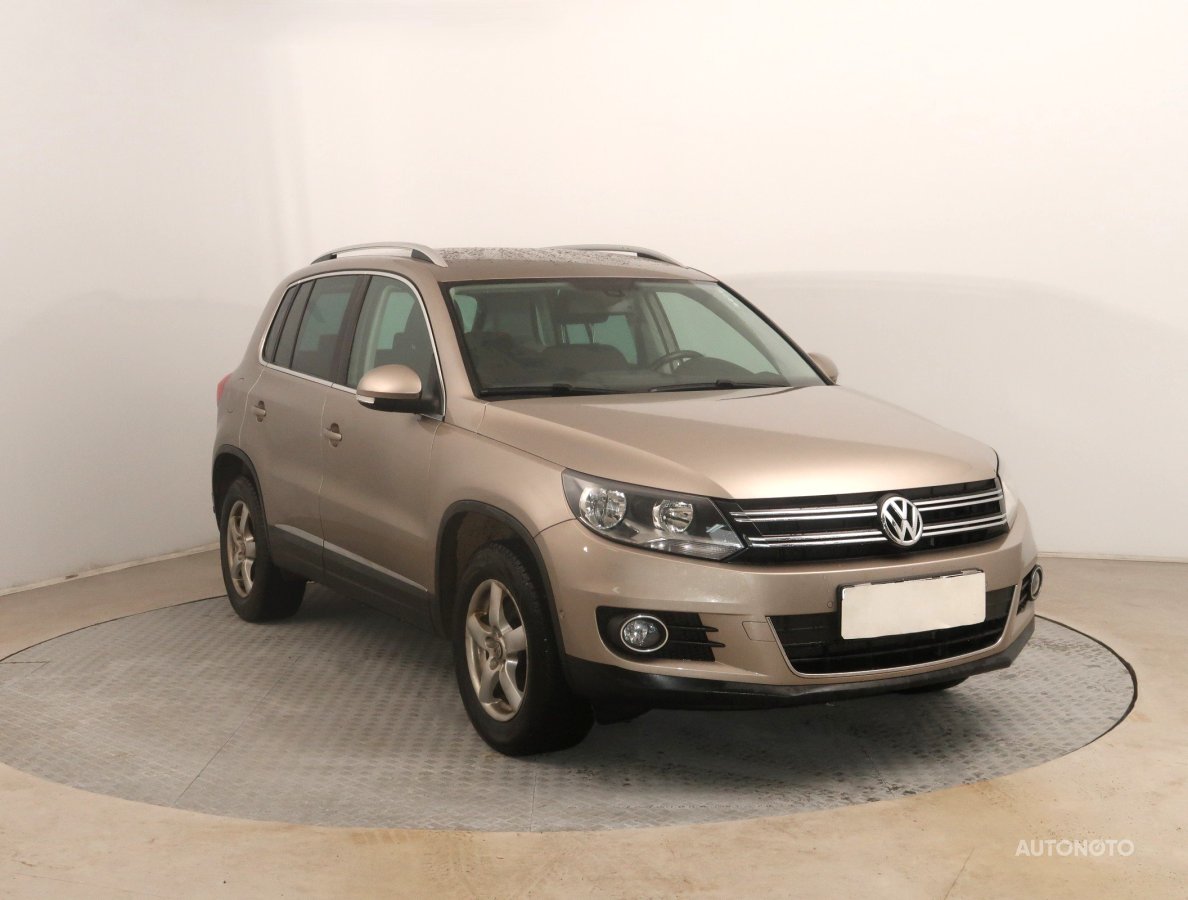 Volkswagen Tiguan, 2013 - celkový pohled