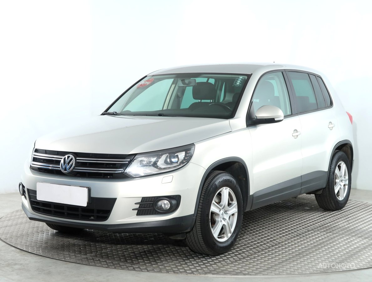 Volkswagen Tiguan, 2012 - pohled č. 3