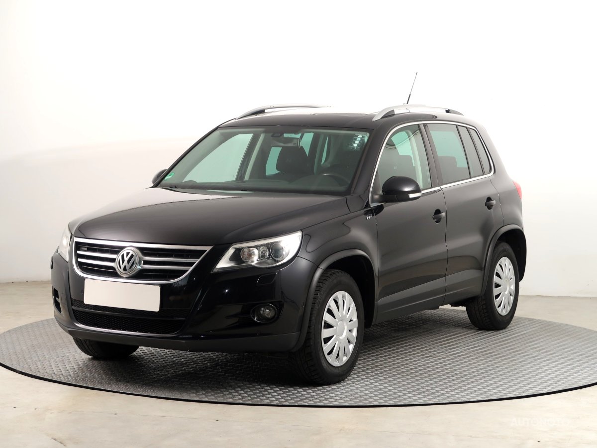 Volkswagen Tiguan, 2011 - pohled č. 3
