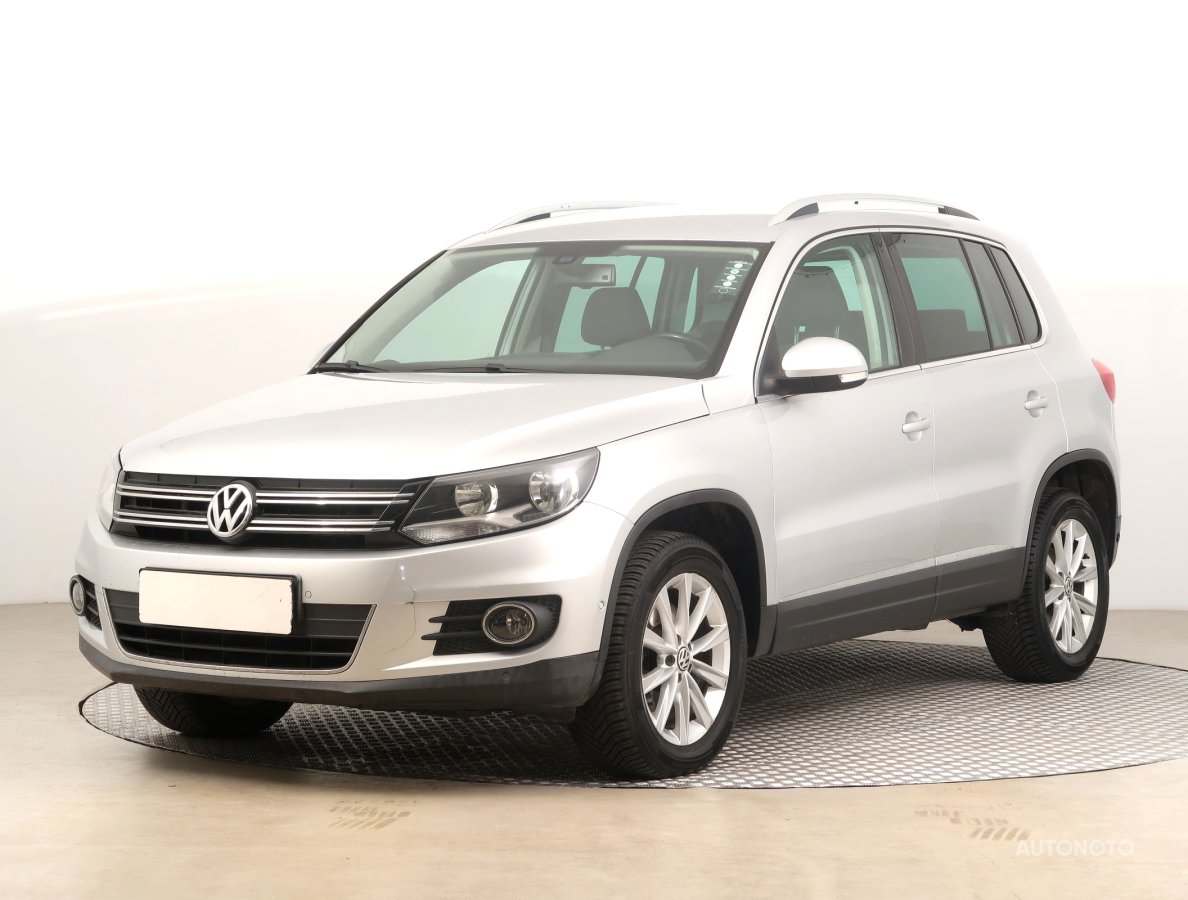 Volkswagen Tiguan, 2011 - pohled č. 3
