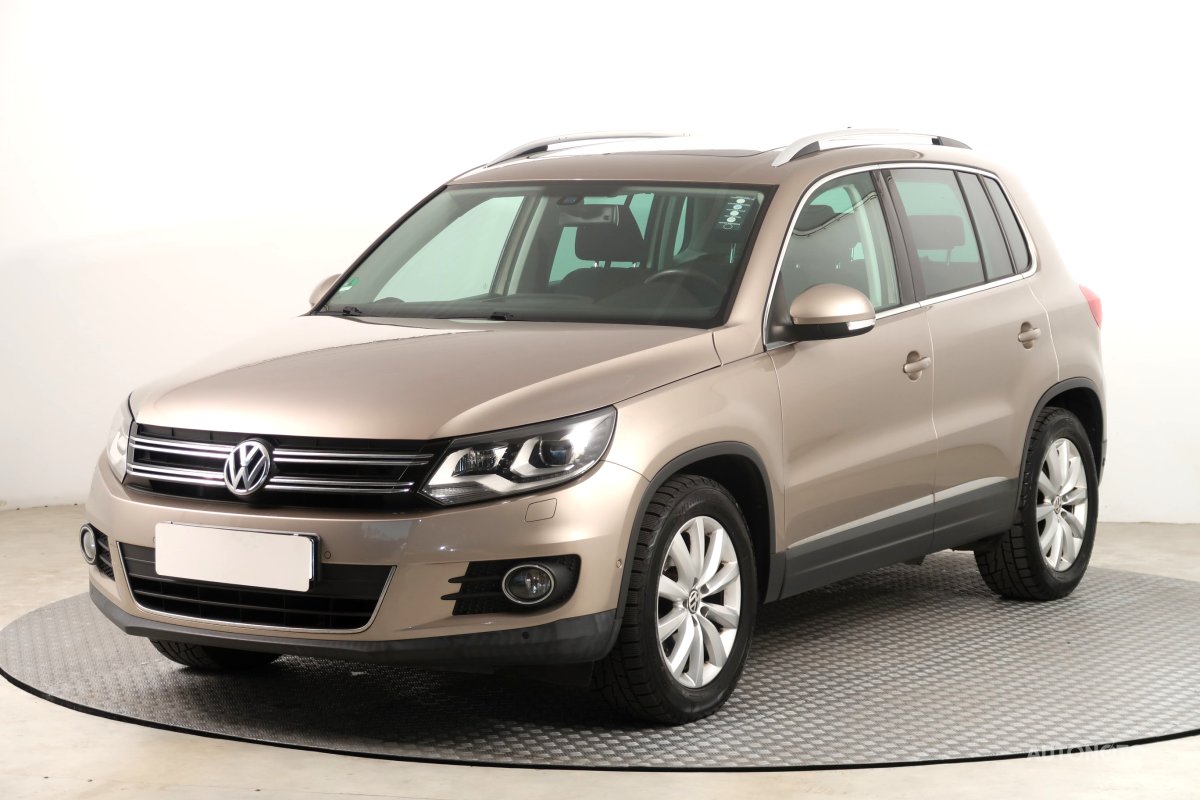 Volkswagen Tiguan, 2011 - pohled č. 3