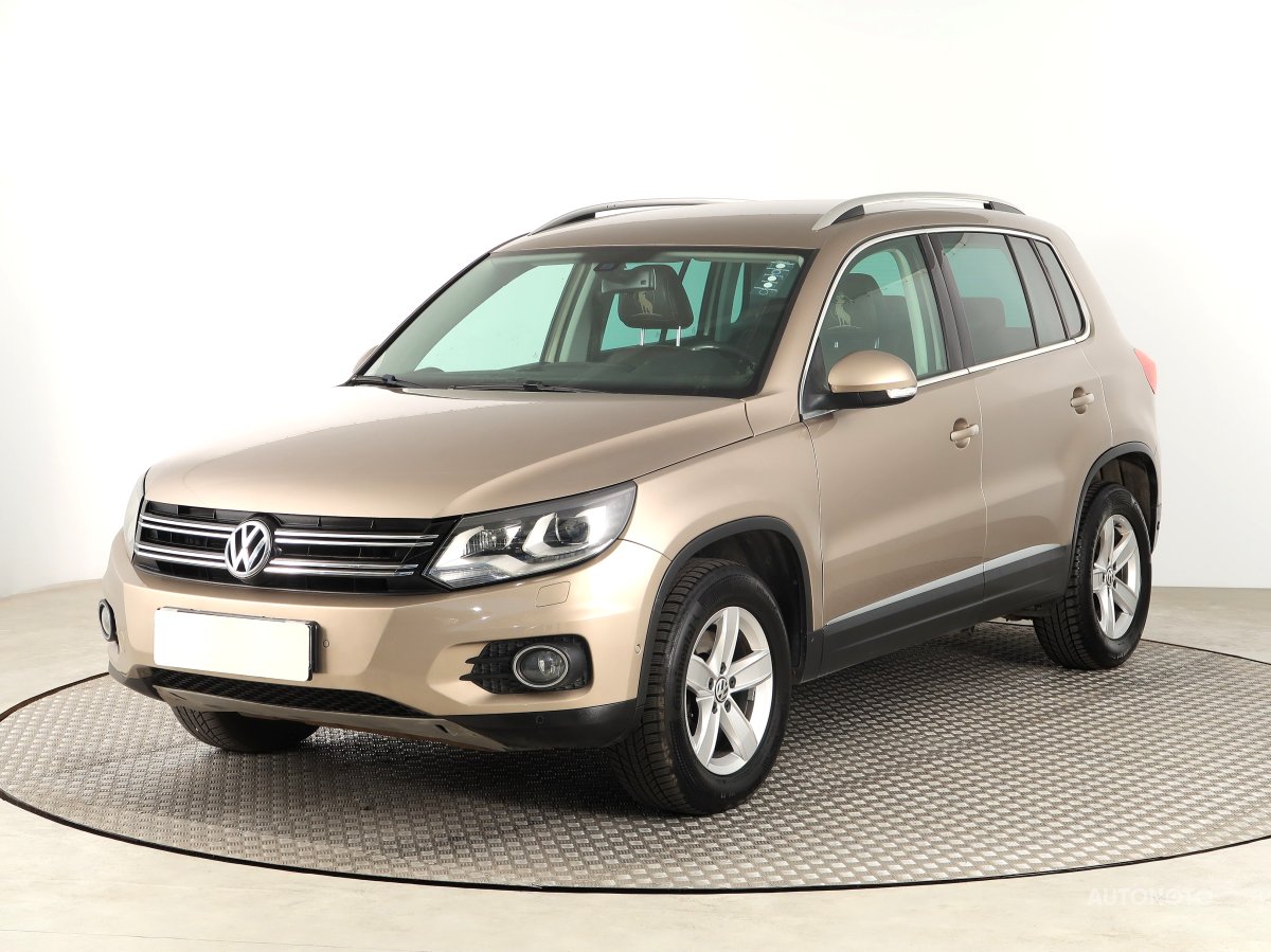 Volkswagen Tiguan, 2015 - pohled č. 3