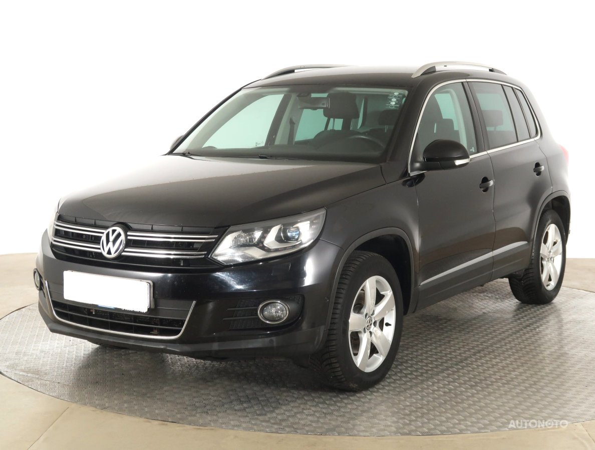 Volkswagen Tiguan, 2012 - pohled č. 3