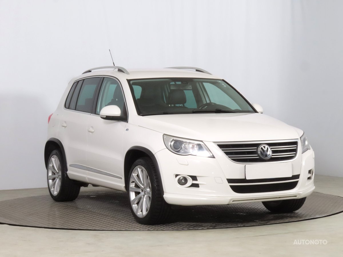 Volkswagen Tiguan, 2010 - celkový pohled