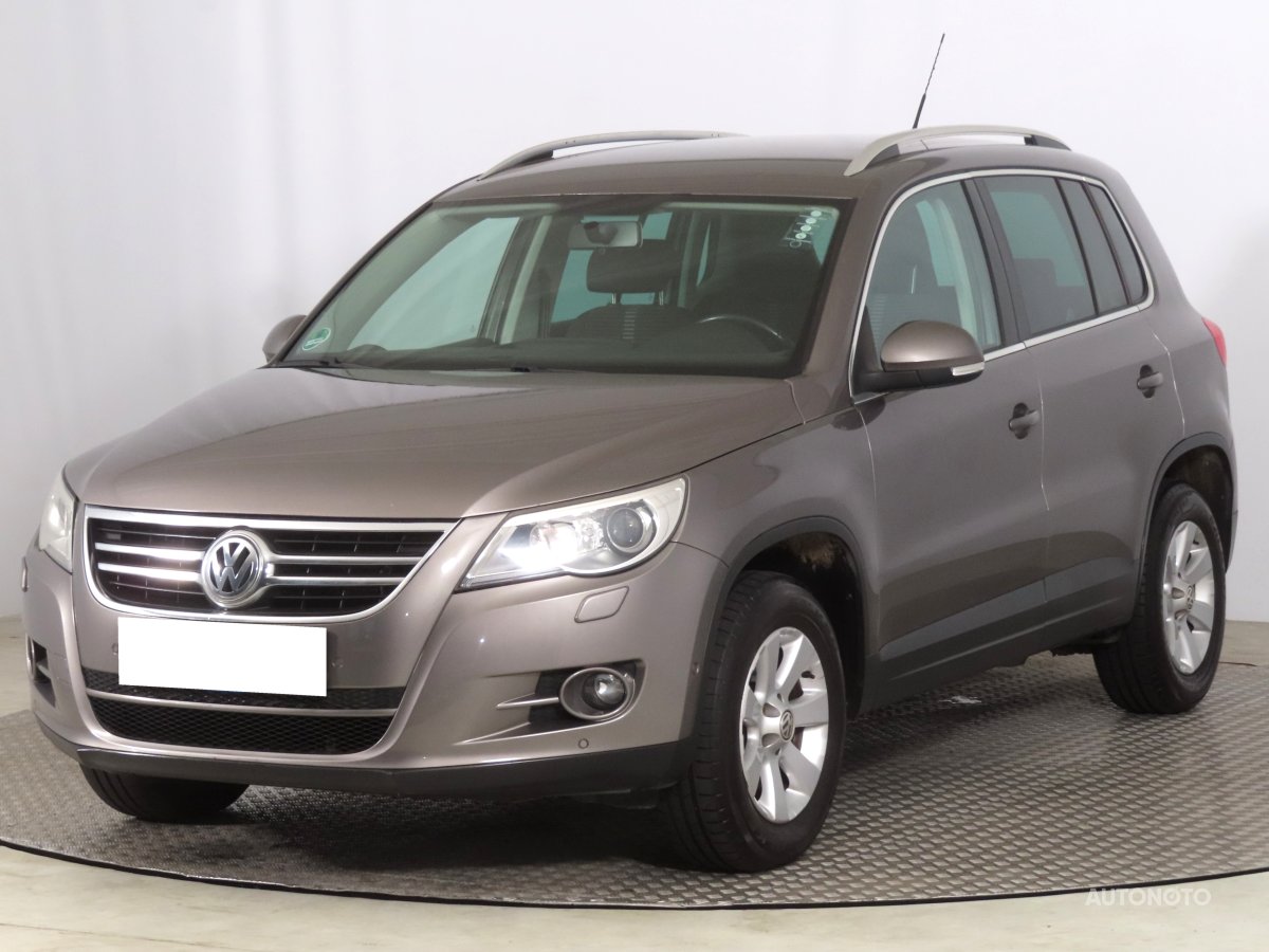 Volkswagen Tiguan, 2011 - pohled č. 3
