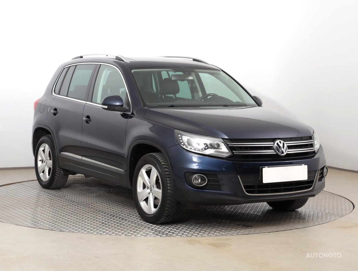 Volkswagen Tiguan, 2012 - celkový pohled