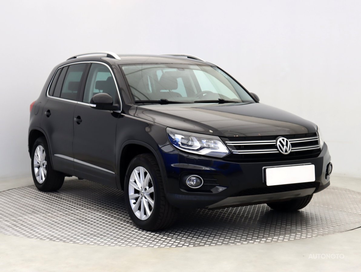 Volkswagen Tiguan, 2012 - celkový pohled