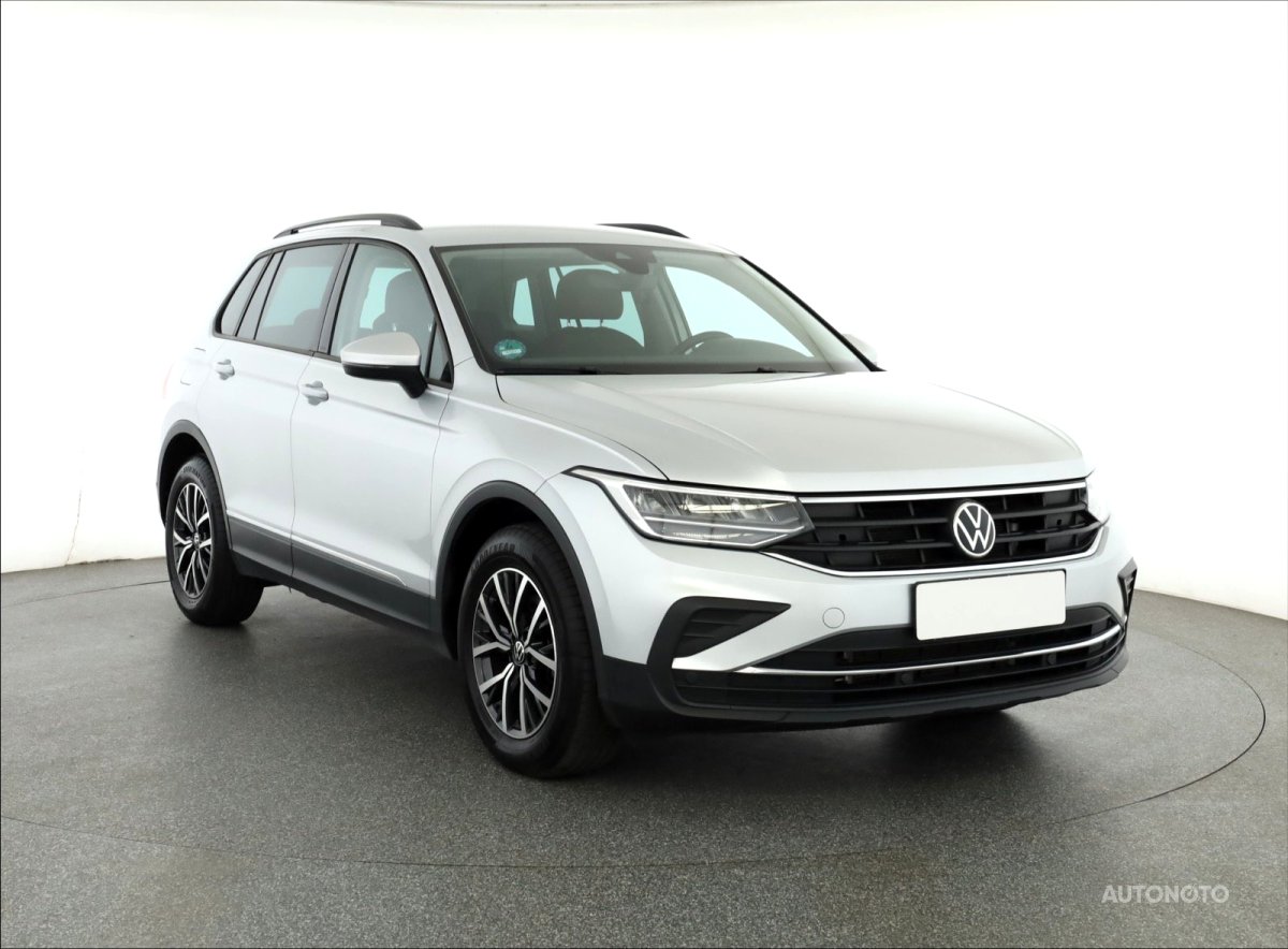 Volkswagen Tiguan, 2021 - celkový pohled