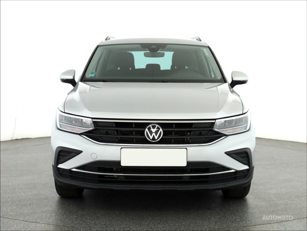 Volkswagen Tiguan, 2021 - pohled č. 2
