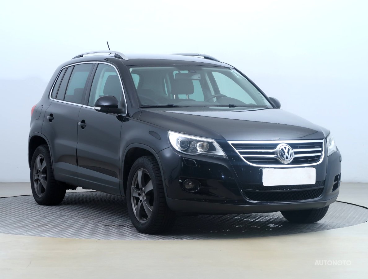 Volkswagen Tiguan, 2011 - celkový pohled