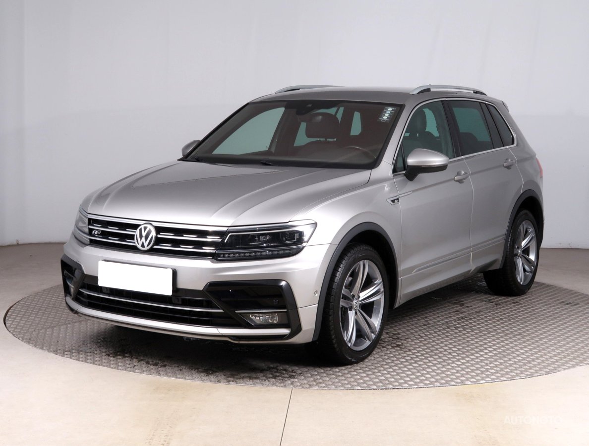 Volkswagen Tiguan, 2021 - pohled č. 3