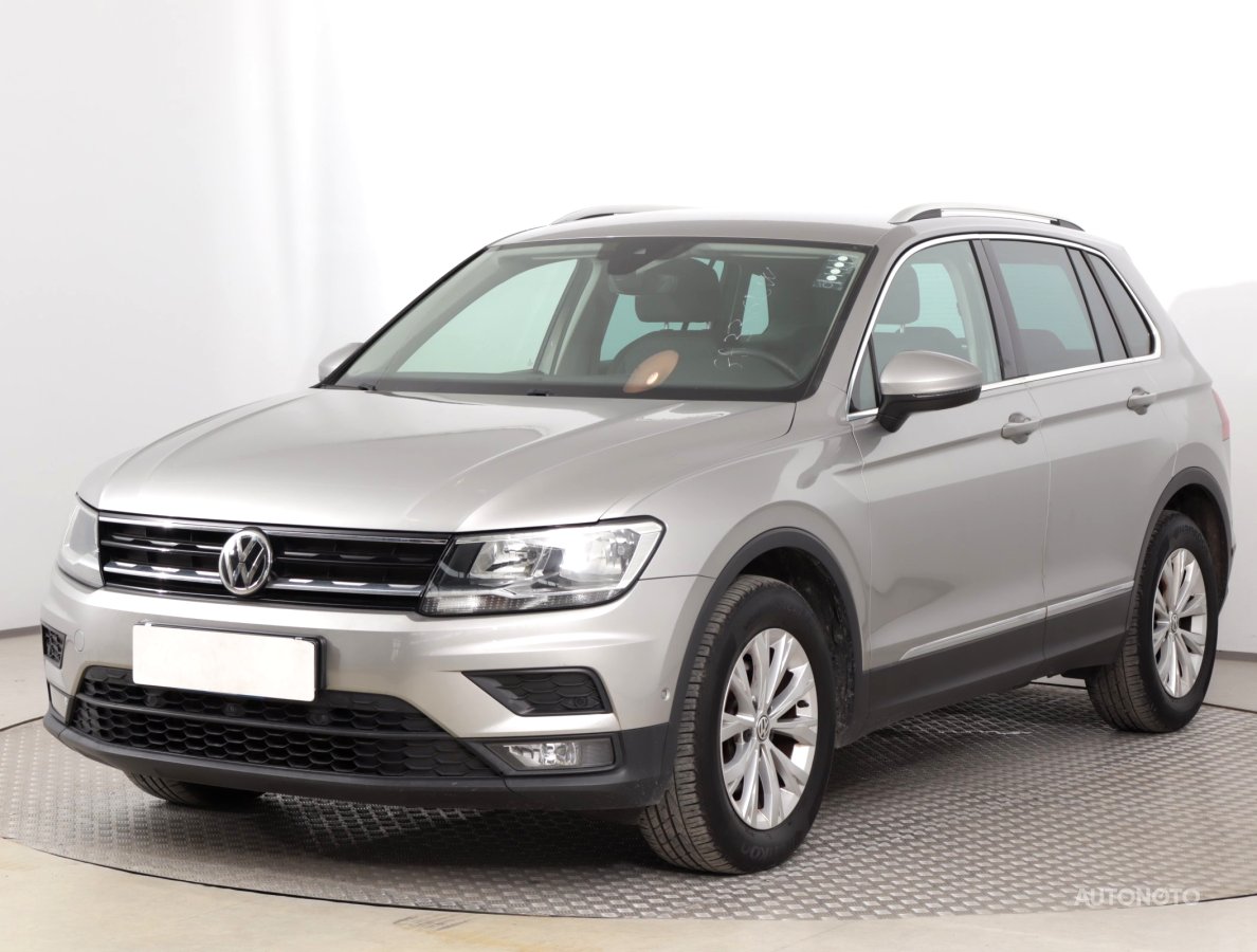 Volkswagen Tiguan, 2020 - pohled č. 3