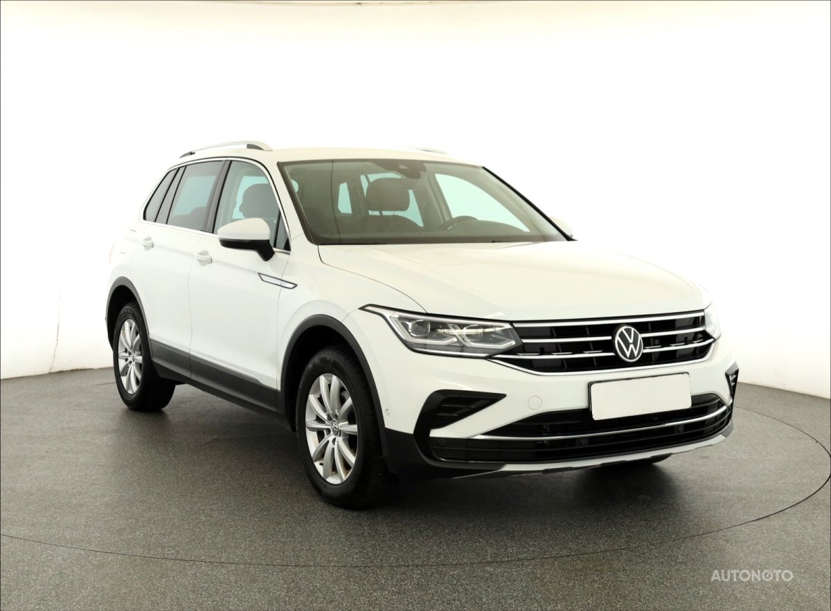 Volkswagen Tiguan, 2020 - celkový pohled