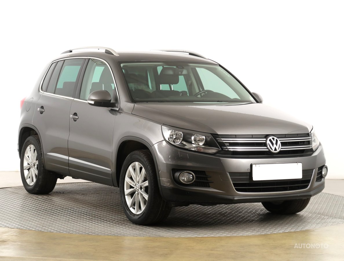 Volkswagen Tiguan, 2012 - celkový pohled